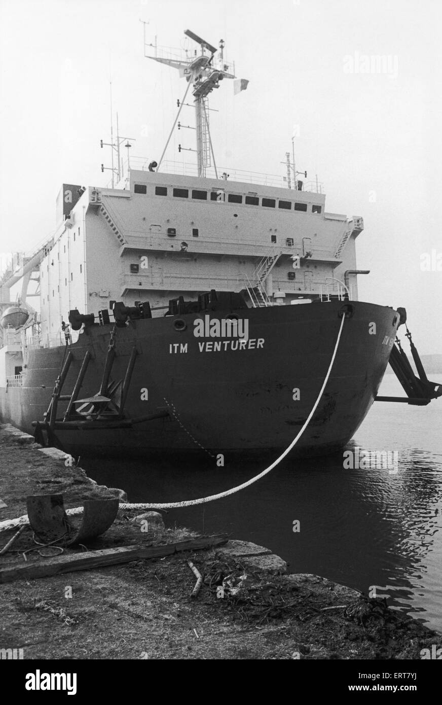 Il cavo nave ITM partecipante visto qui legata a Normanby Wharf sul Fiume Tees. 17 Febbraio 1984 Foto Stock