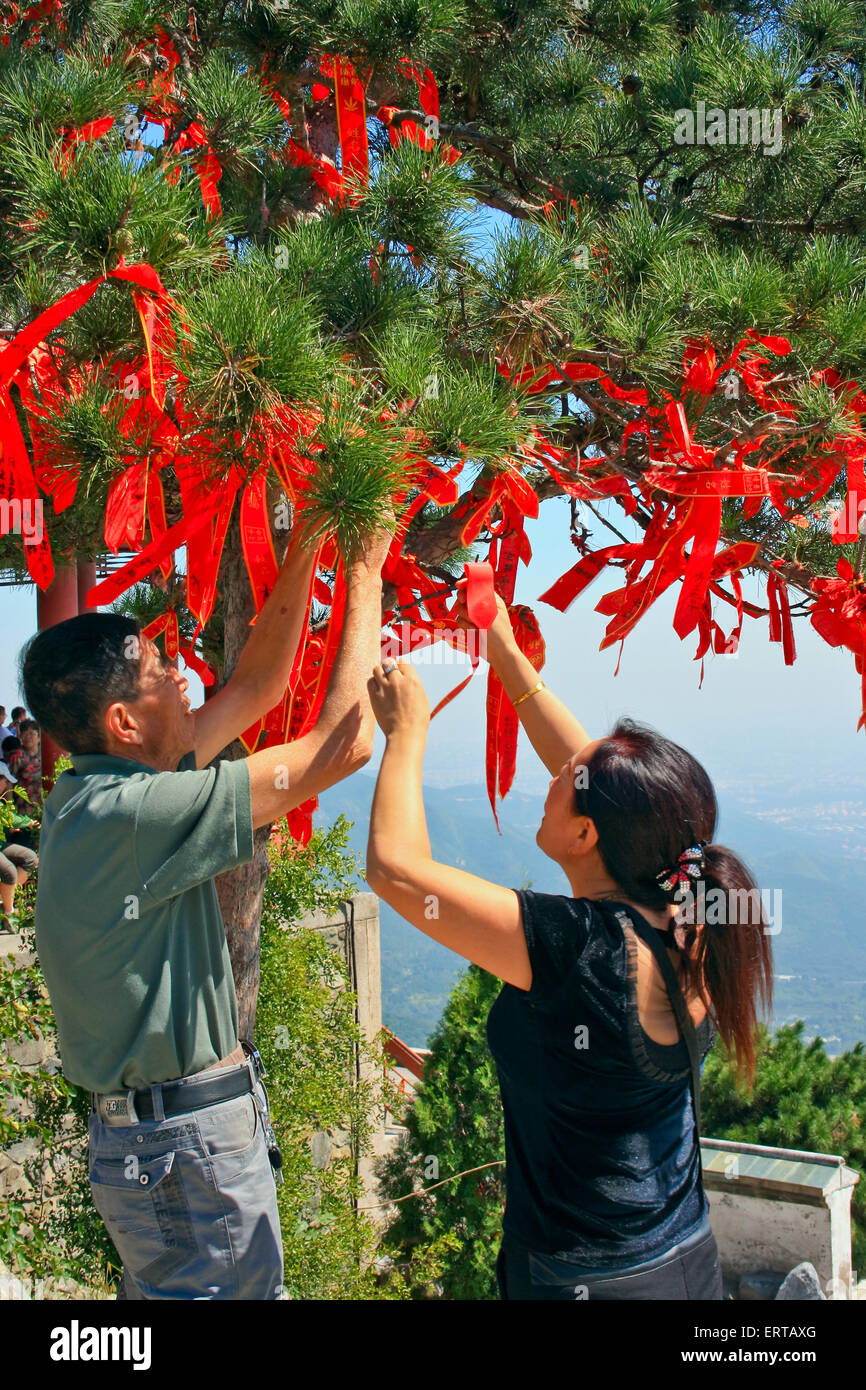 Reggicalze con la preghiera la sacra pagoda. Foto Stock