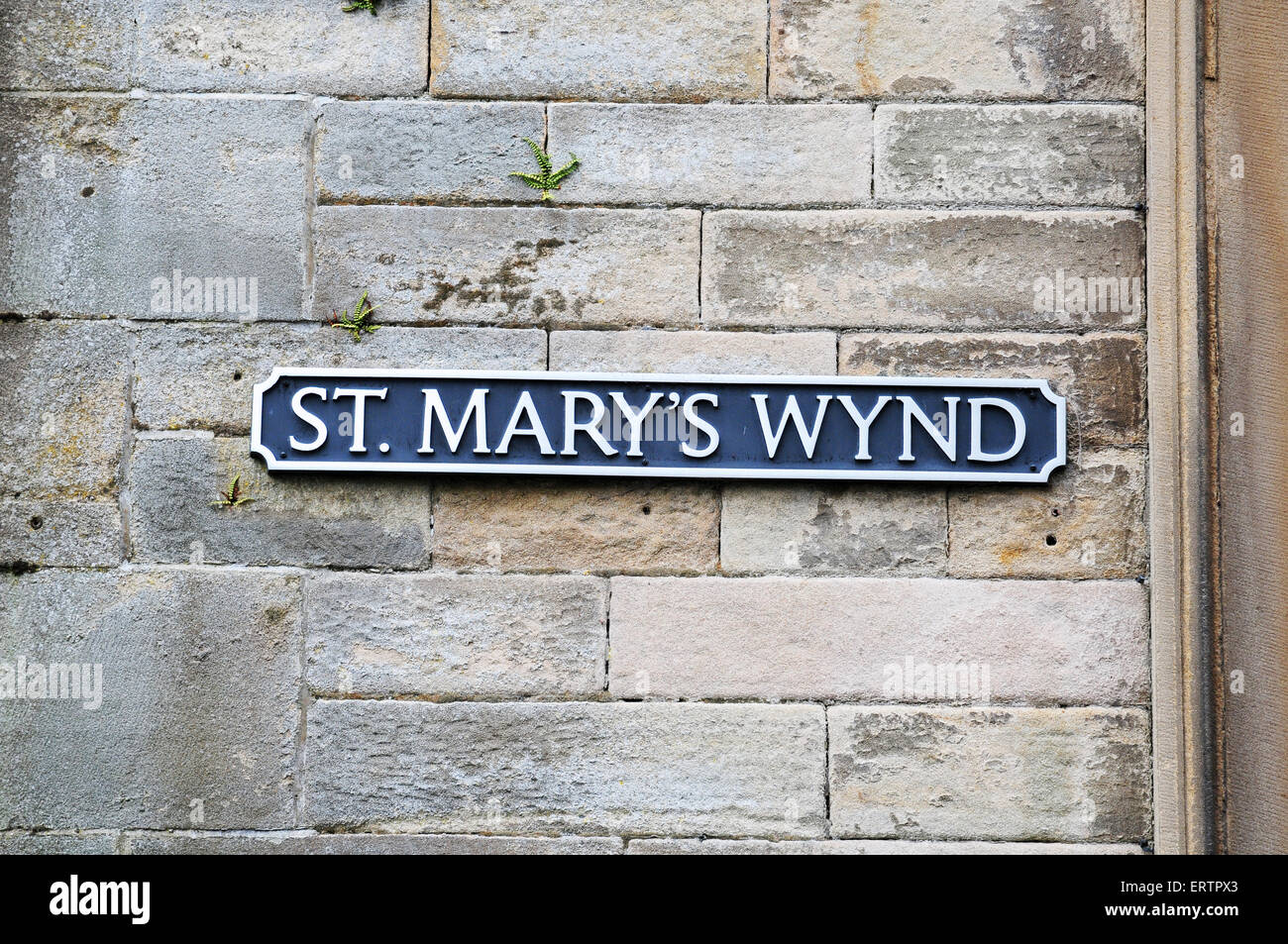 Il nome di una via, St. Mary's Wynd, in Hexham, Northumberland. Foto Stock