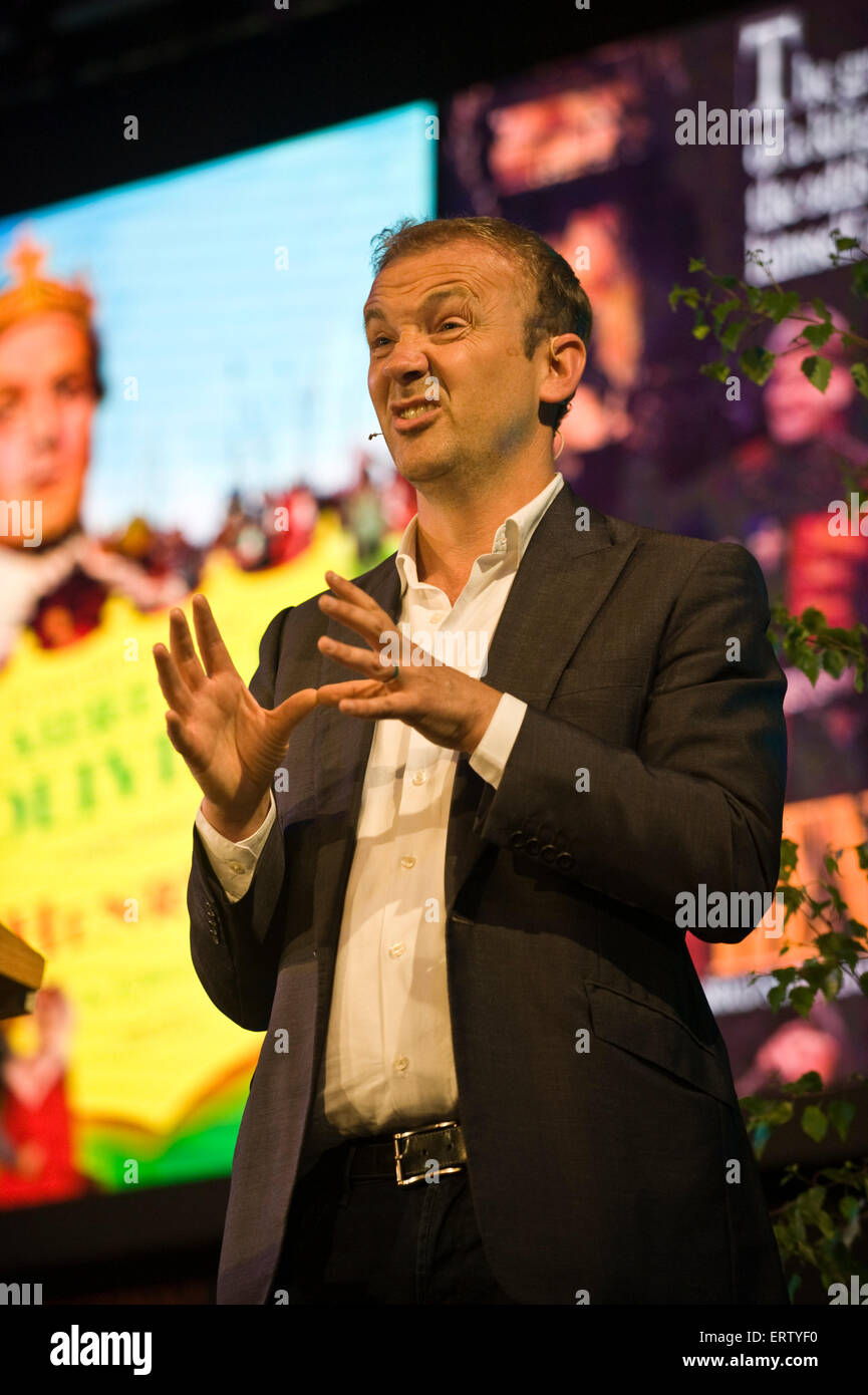 Il professor Jerry Brotton autore accademico e parlando sul palco a Hay Festival 2015 Foto Stock