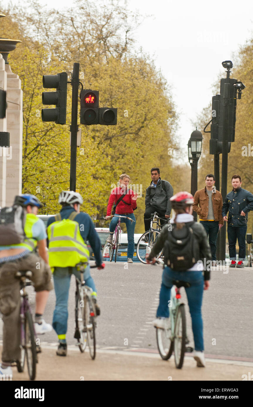 Ciclisti a Londra Foto Stock