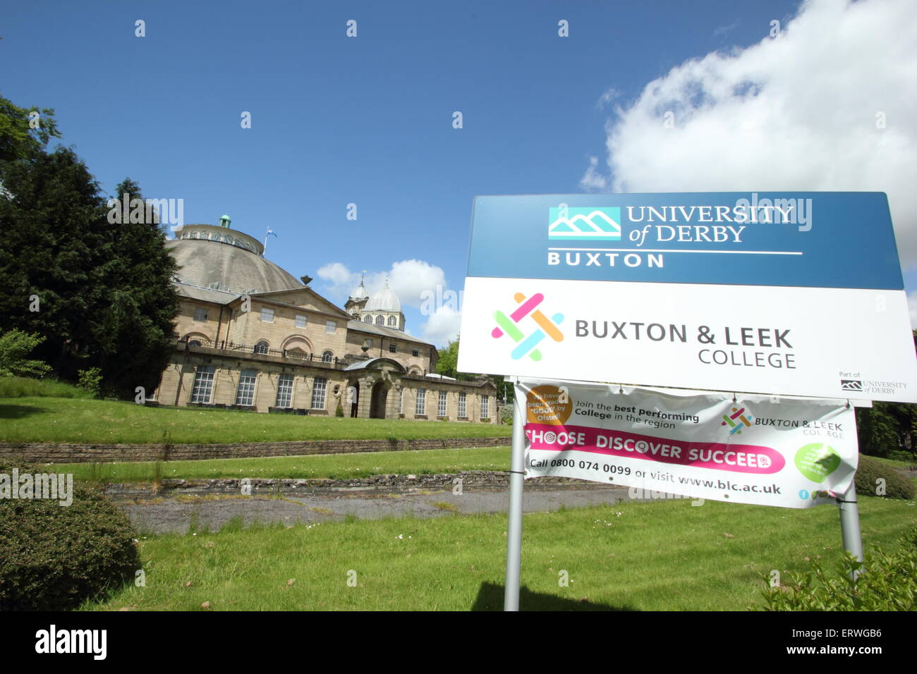 Esterno del Devonshire Dome - casa all'Università di Derby, Buxton campus e Buxton & Porro College, England Regno Unito Foto Stock