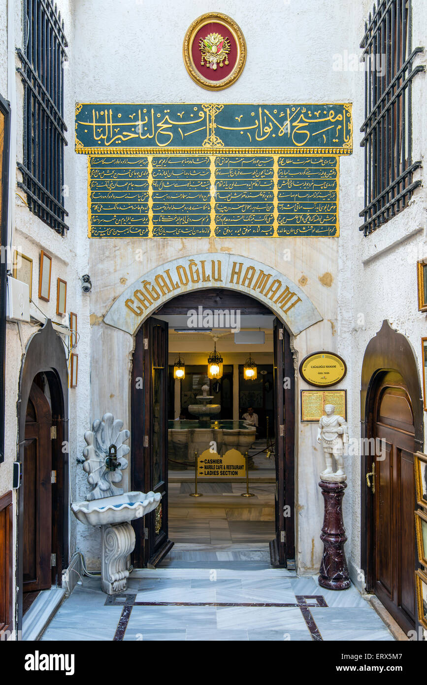 Entrata del Bagno Turco Cagaloglu Hamami , Istanbul, Turchia Foto Stock