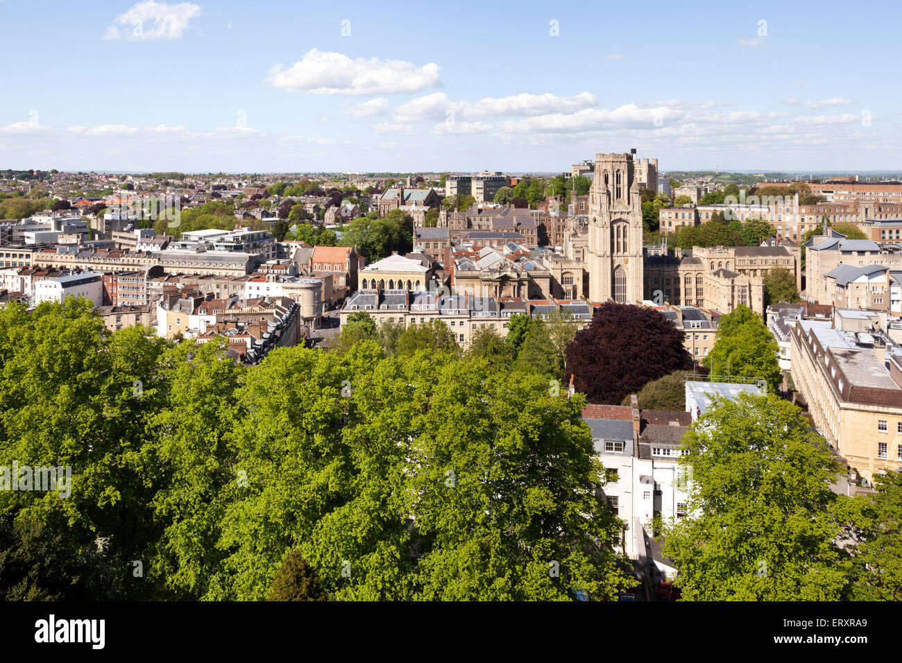Il Wills Memorial Building, parte dell'Università di Bristol, Bristol REGNO UNITO - Vista dalla Cabot Tower in Brandon Hill Park, Bristol REGNO UNITO Foto Stock