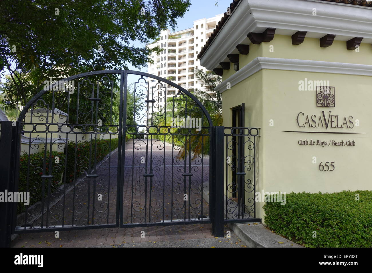 Ingresso per Casa Velas, un solo per adulti resort e beach club di Marina Vallarta distretto, Puerto Vallarta, Messico Foto Stock