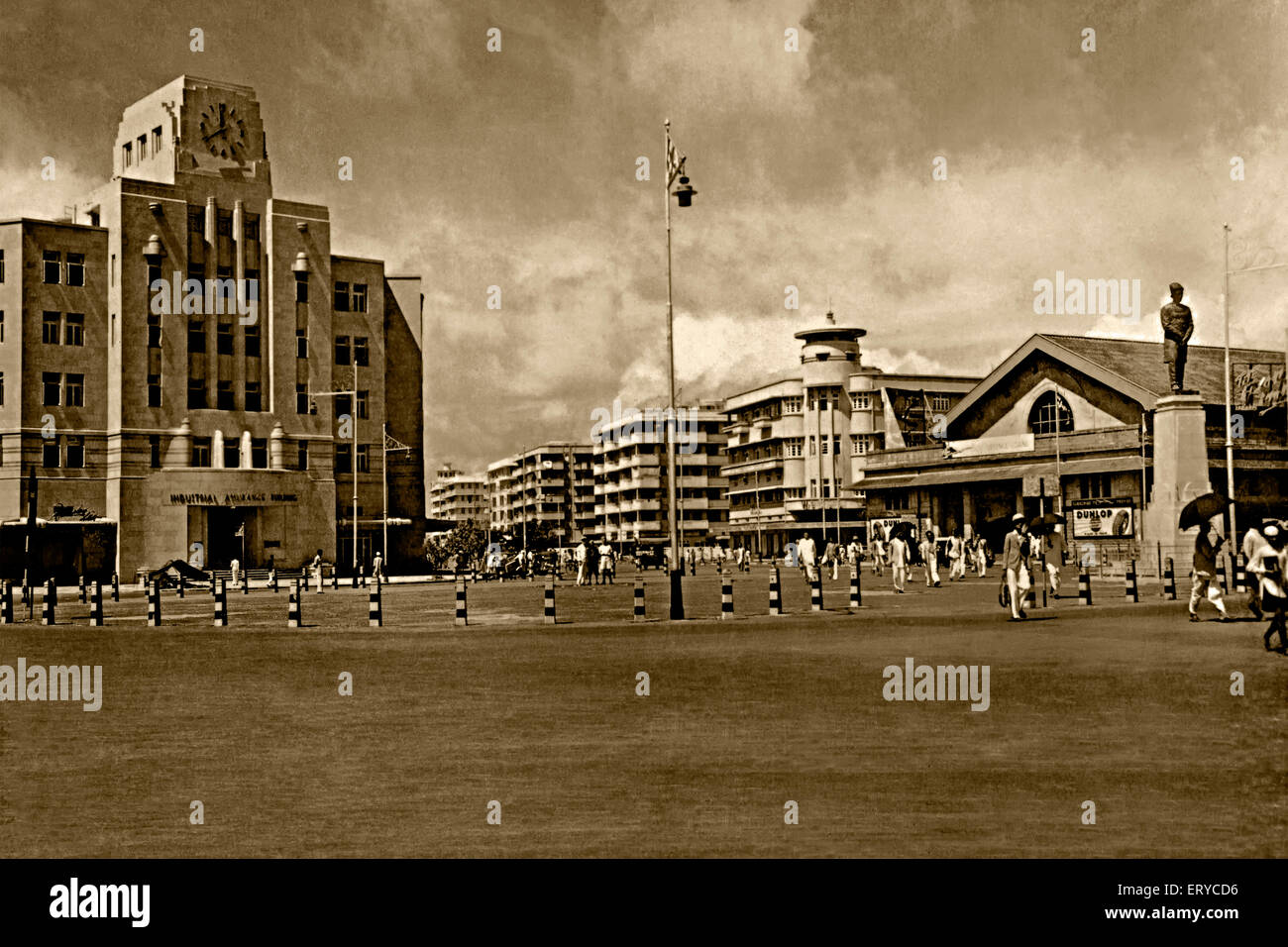 Vecchia cartolina di patrimonio Churchgate stazione ferroviaria ; Mumbai Bombay ; Maharashtra ; India Foto Stock