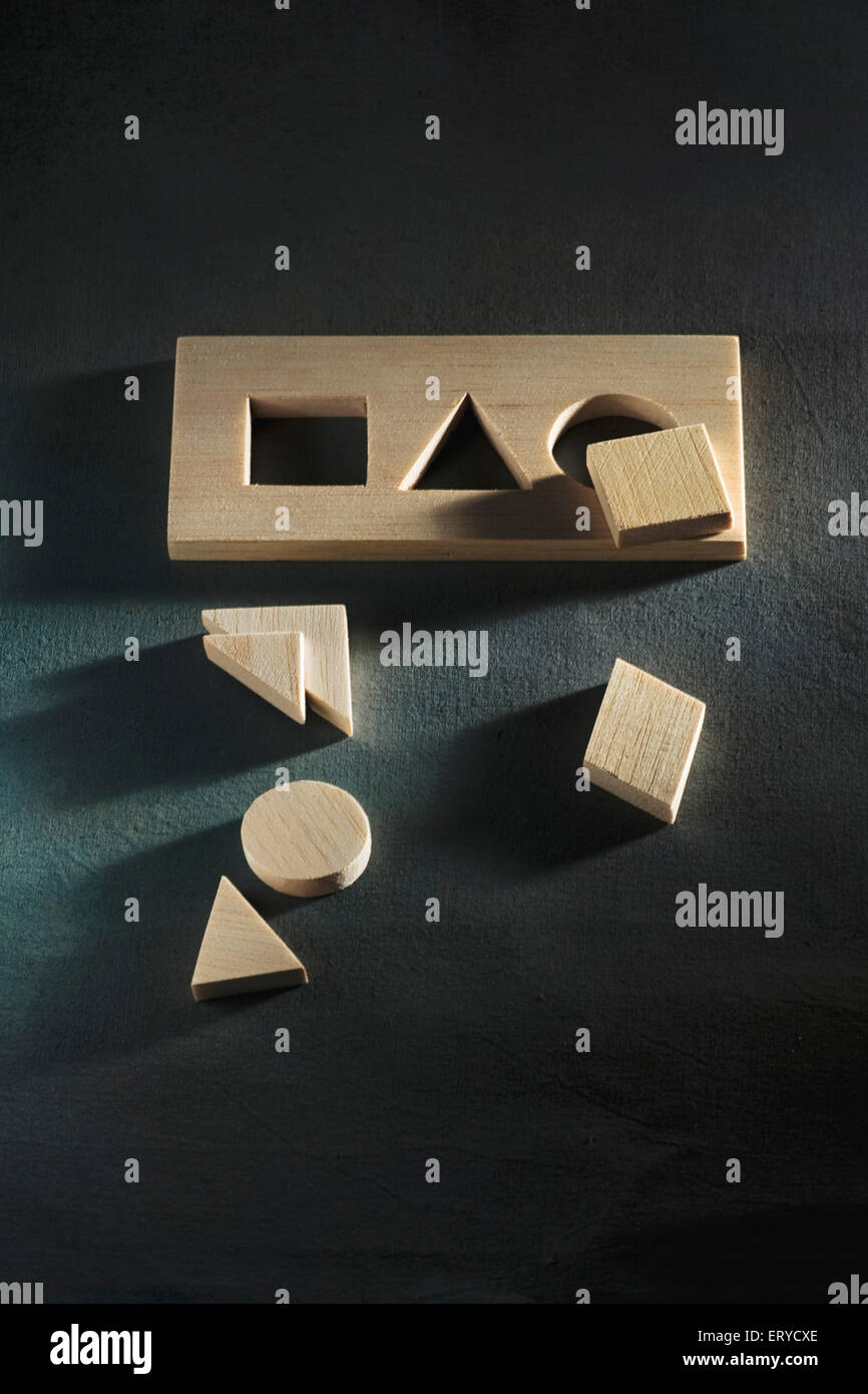 triangolo cerchio quadrato giocattolo , blocco di apprendimento , blocchi da costruzione , blocchi di apprendimento , istruzione , Foto Stock