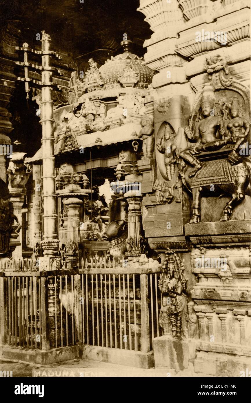 Vecchia immagine annata 1900 del tempio madurai ; Tamil Nadu ; India Foto Stock