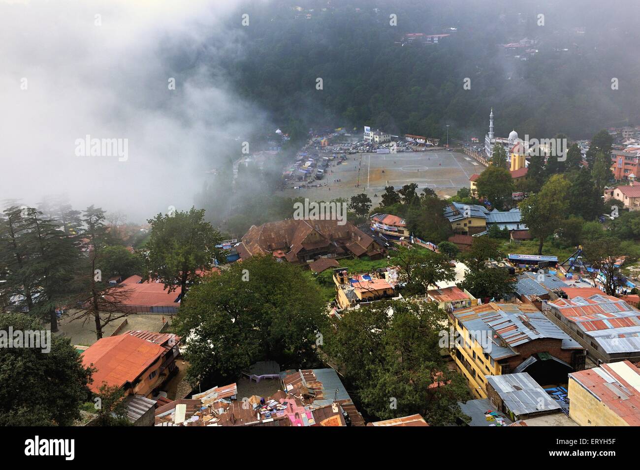 Nainital , Città turistica dell'Himalaya , Kumaon , Uttaranchal , Uttarakhand , India , Asia Foto Stock
