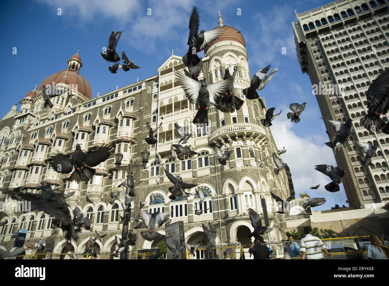 Taj cin Mumbai in India Maharashtra Foto Stock