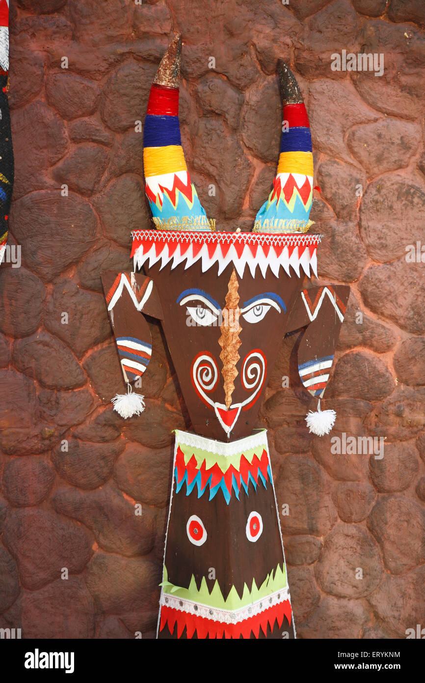Maschera decorativa per decorazione di parete , India del Nord Est , India , Asia Foto Stock