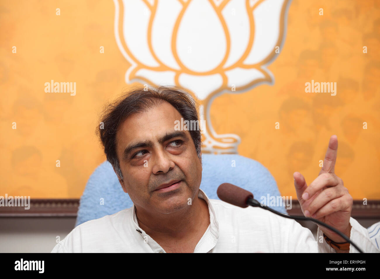 Mahesh Jethmalani , avvocato , avvocato senior , membro del partito Bharatiya Janta , BJP , conferenza stampa , Bombay , Mumbai , India , Asia Foto Stock