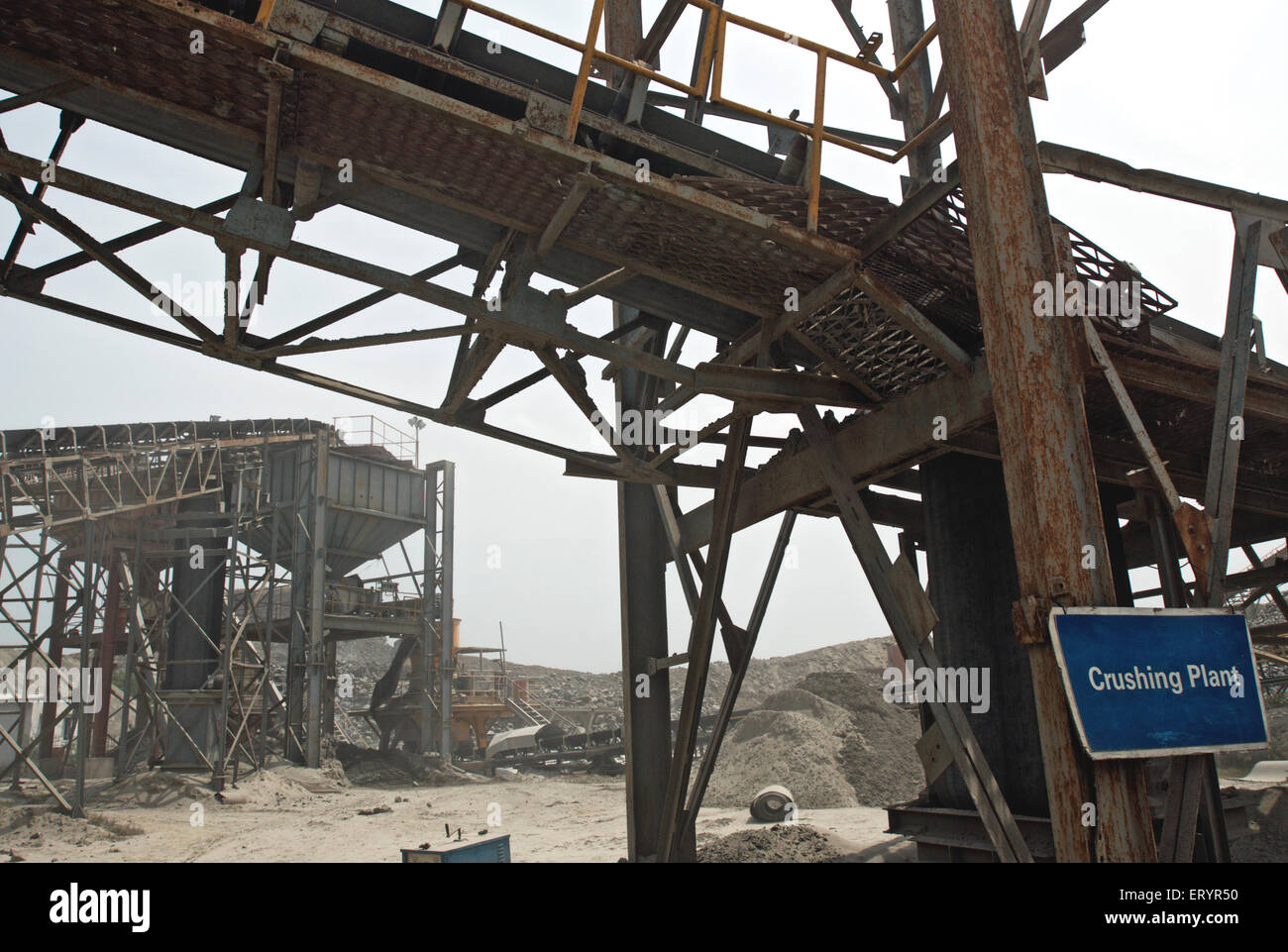 Pianta di frantumazione della pietra , Madras , Chennai , Tamil Nadu , India , Asia Foto Stock