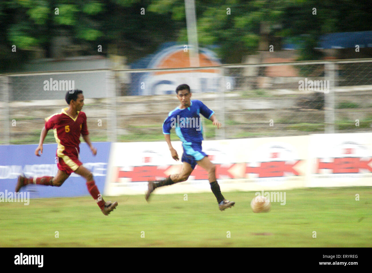 Partita di calcio a cooperage Football Ground , cooperage Football Stadium , Bombay, Mumbai, Maharashtra, India, Asia Foto Stock