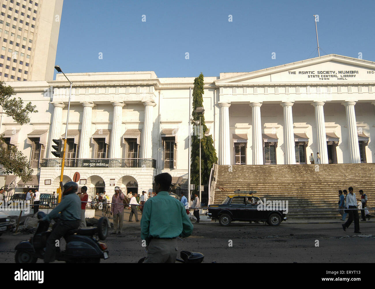 La società asiatica ; Mumbai Bombay ; Maharashtra ; India Foto Stock