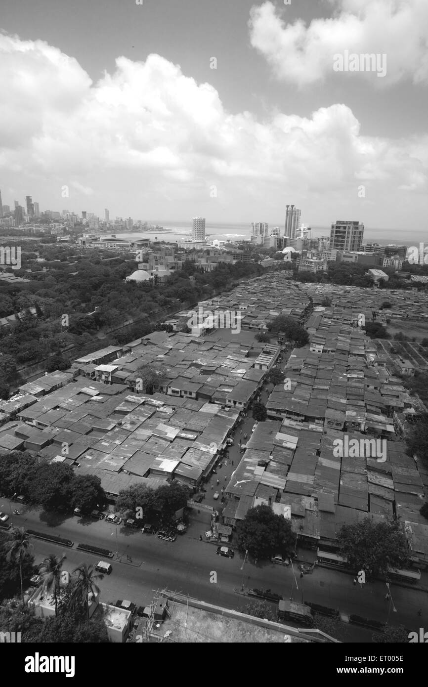 Baraccopoli AL MEDICO E Mosè road ; Mumbai Bombay ; Maharashtra ; India Foto Stock