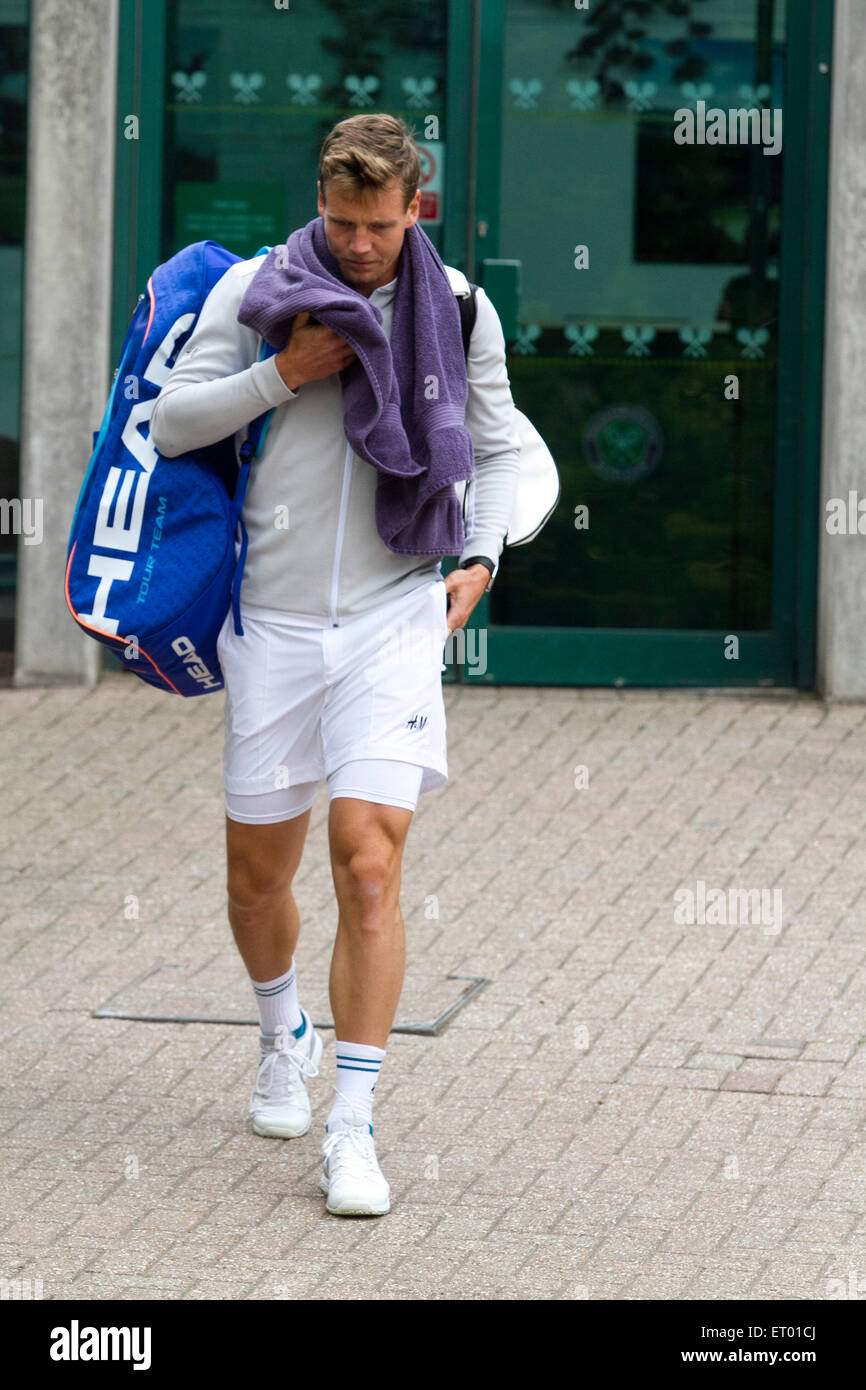 Il torneo di Wimbledon, Londra, Regno Unito. Decimo Giugno, 2015. Ceca giocatore di tennis Tomas BERDYCH arriva a WImbledon AELTC per la pratica del credito: amer ghazzal/Alamy Live News Foto Stock