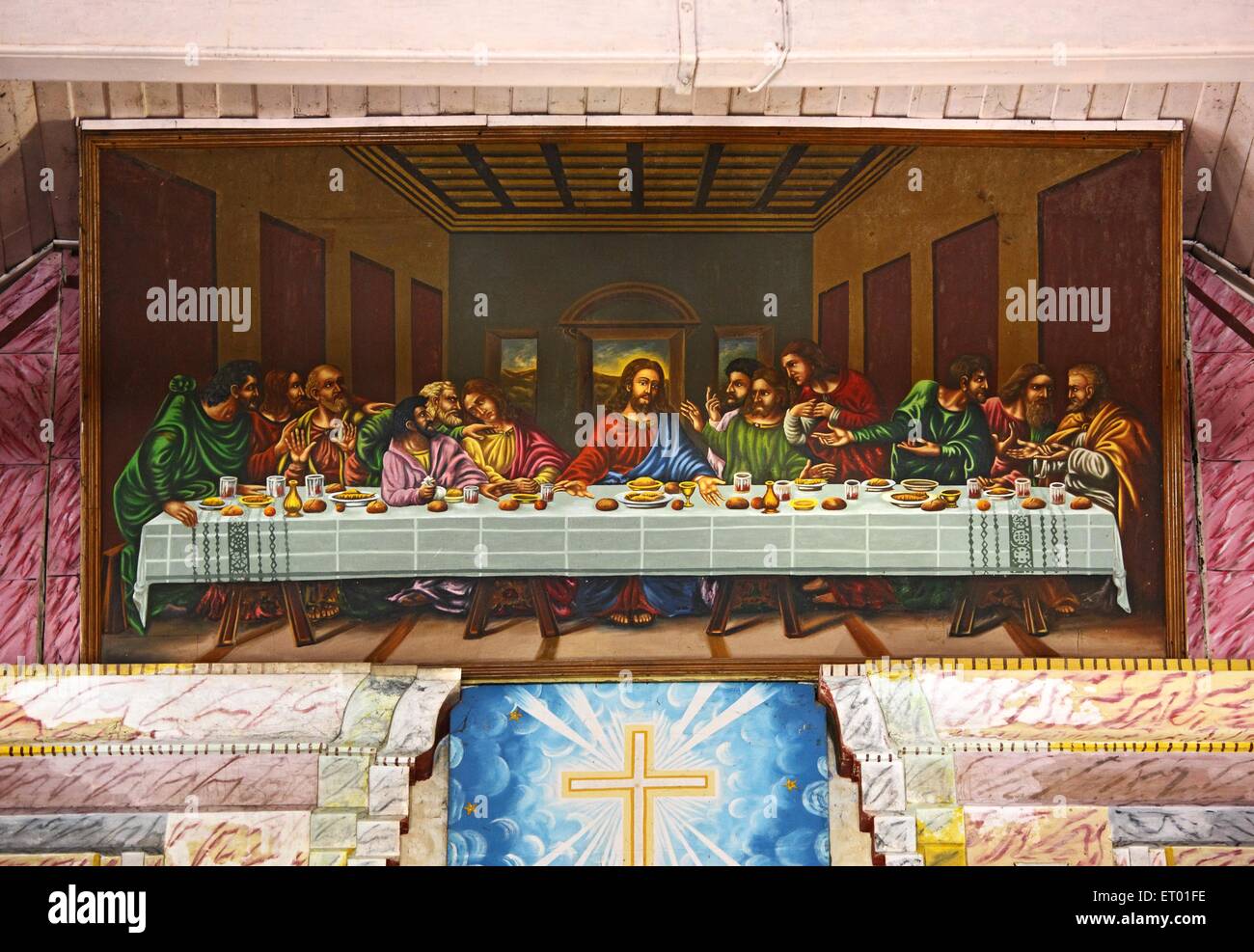 Murale di Gesù Cristo nella santa cruz cattedrale cattolica ; Cochin Kochi ; Kerala ; India Foto Stock