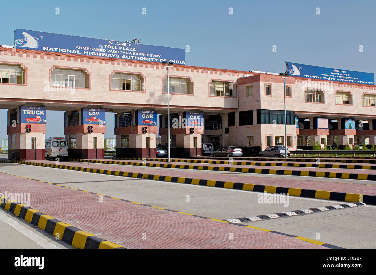 Toll plaza, Ahmedabad Vadodara Expressway, National Highways Authority of India, India, Asia Foto Stock