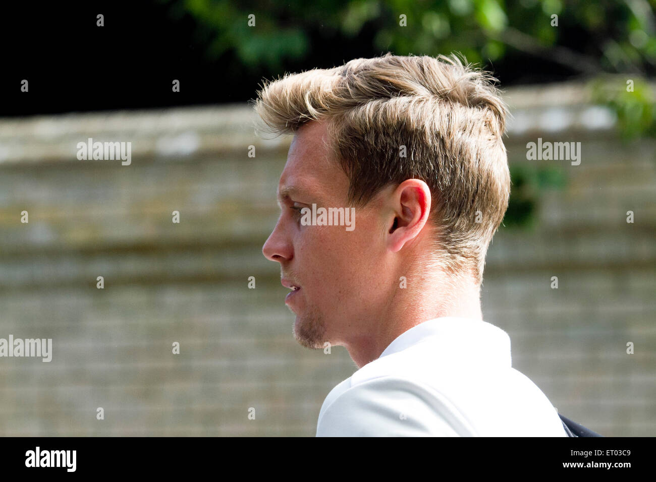 Wimbledon Londra,UK. Il 10 giugno 2015. Ceca giocatore di tennis Tomas BERDYCH arriva a WImbledon AELTC per la pratica del credito: amer ghazzal/Alamy Live News Foto Stock