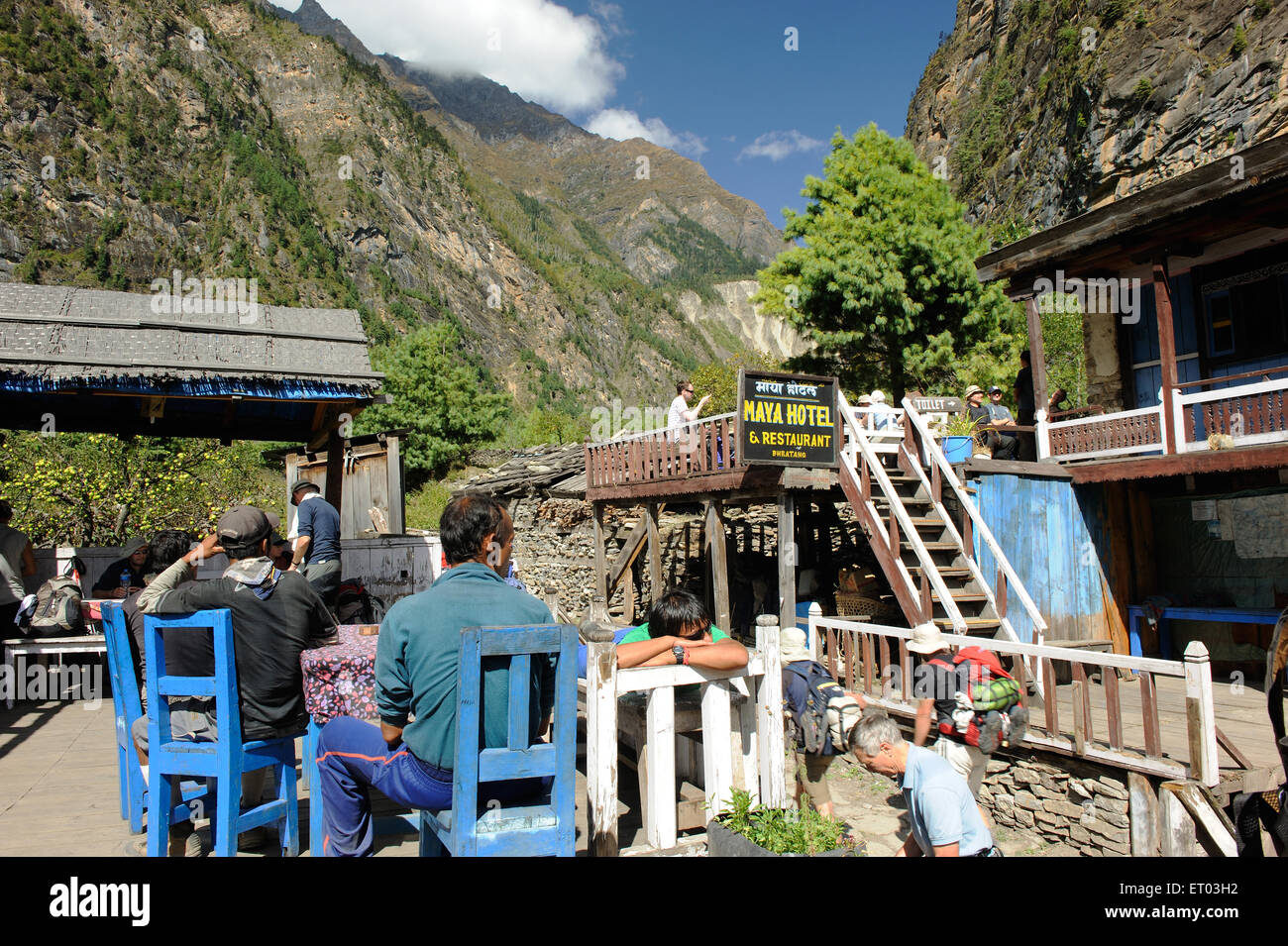 Trekker Rest , Maya Hotel , Bhratang , Nepal , Repubblica Democratica del Nepal , Asia meridionale , Asia Foto Stock