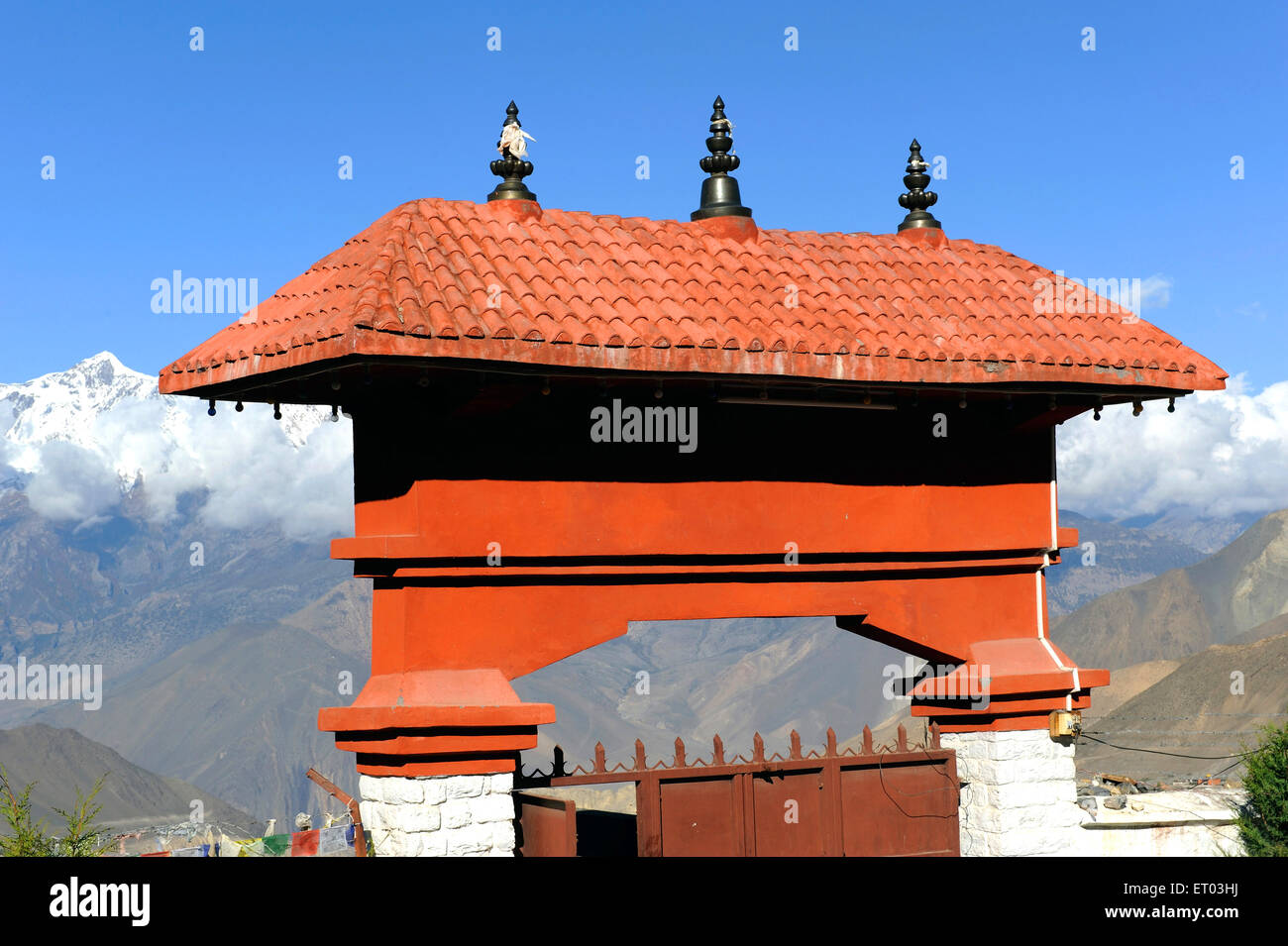 Ingresso del Tempio di Muktinath , Ranipauwa , Muktinath , Mustang , Nepal , Repubblica Democratica Federale del Nepal , Asia meridionale , Asia Foto Stock