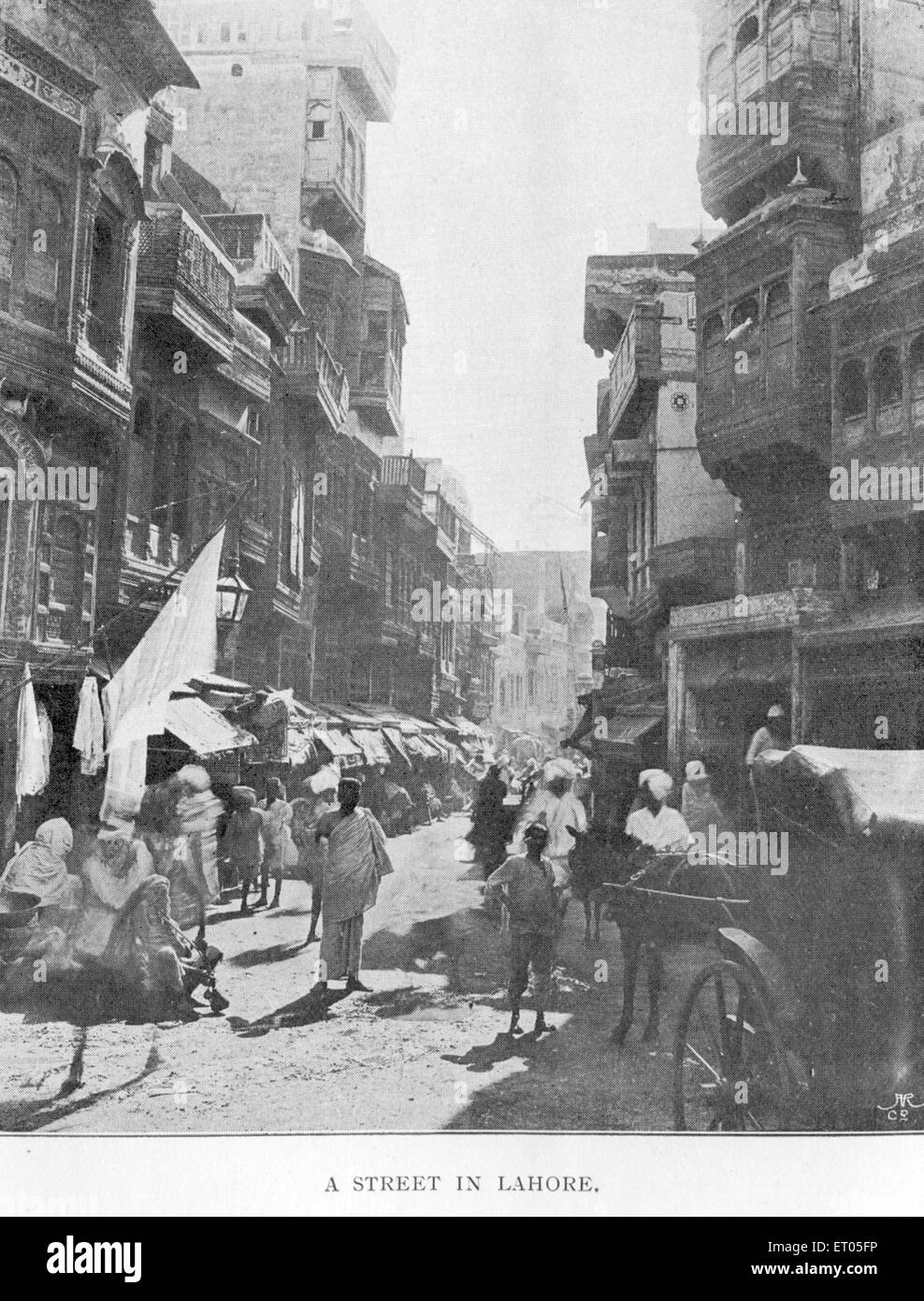 Distretti di carestia ; street a Lahore ; Pakistan Foto Stock