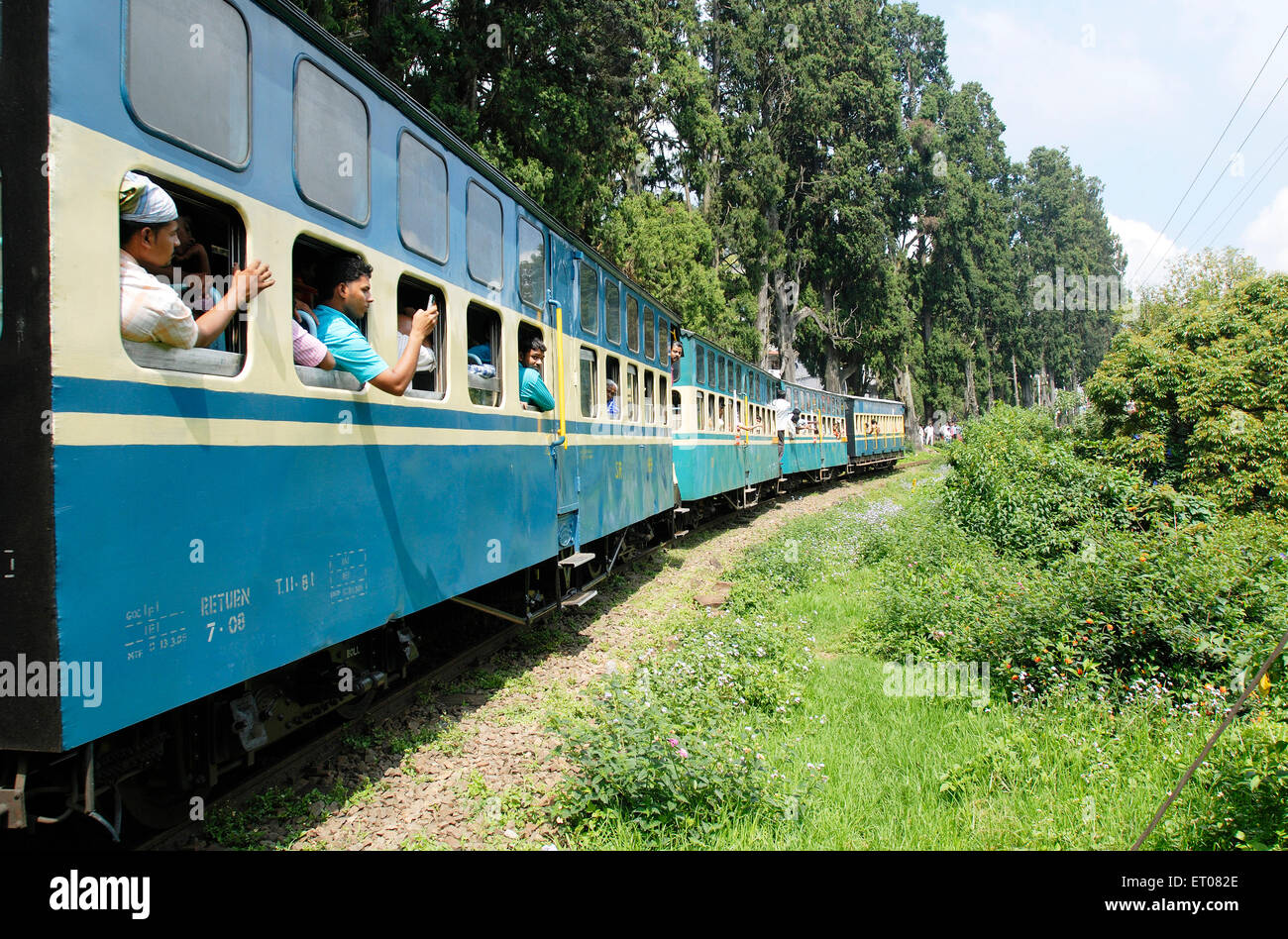 Ferrovia montana di Nilgiri, patrimonio mondiale dell'UNESCO, Mettupalaiyam, Ootacamund, Udagamandalam, Coonoor, colline di Nilgiri, Coimbatore, Tamil Nadu, India Foto Stock