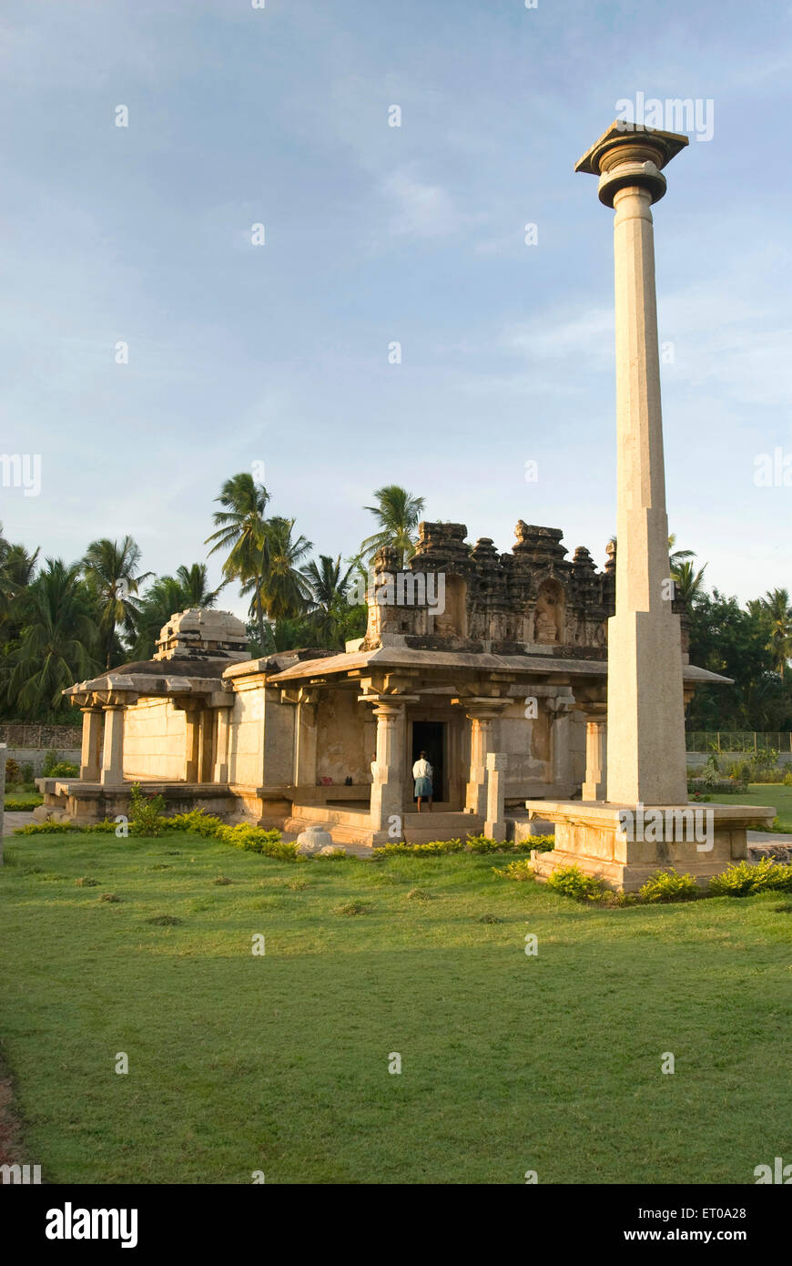Jaina Ganigitti tempio nel 1368 Annuncio in Hampi ; Karnataka ; India Foto Stock