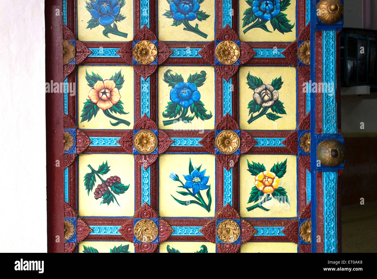 Porta d'ingresso , Chiesa di San Tommaso , Marthoma Jacobita Siro Cristiano , Mar Thoma Cheriapally , Cheriyapalli , Kothamangalam , Kerala , India , Asia Foto Stock