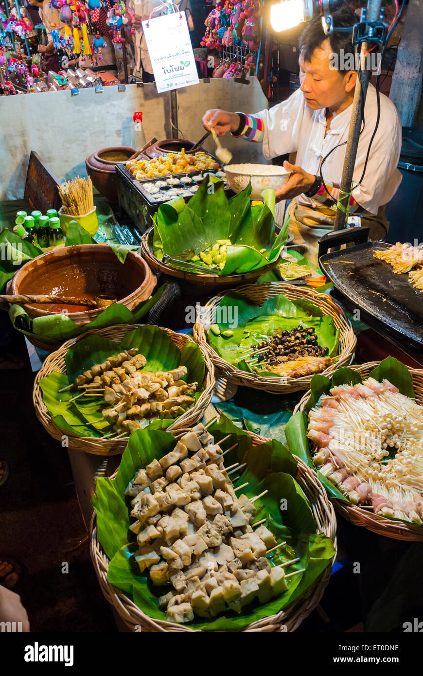 Cucina di strada Chiang Mai Thailandia Foto Stock