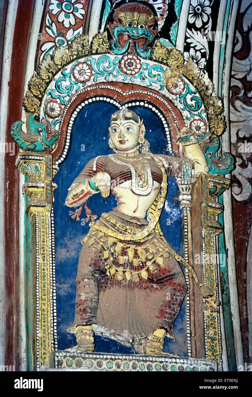La scultura del ballerino in maratti darbar hall a thanjavur palace ; Tanjore ; Tamil Nadu ; India Foto Stock