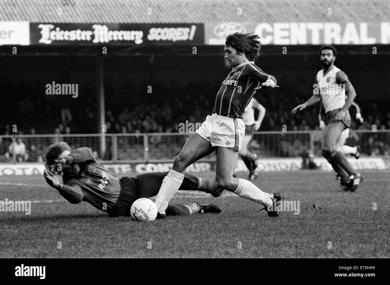 English League Division One corrispondono alla nocciola Street. Il Leicester City 0 v Stoke City 0. Leicester's Gary Lineker. Il 13 gennaio 1985. Foto Stock