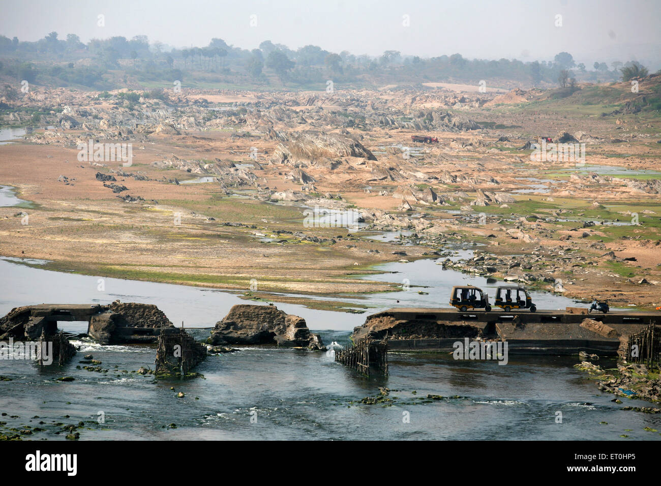 Vecchio ponte rotto, Ranchi, Jharkhand, India Foto Stock