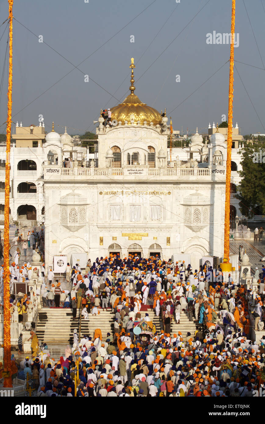 Sikh devoti, Hazur Sahib Gurdwara, Takht Sachkhand Sri Hazur Abchalnagar Sahib Gurudwara, Nambied, Maharashtra, India, Asia Foto Stock