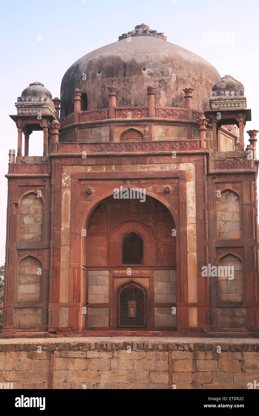 Nai ka makbara, tomba del barbiere, tomba di Humayun, tomba di Humayun, sito patrimonio dell'umanità dell'UNESCO, Delhi, India, monumento indiano Foto Stock