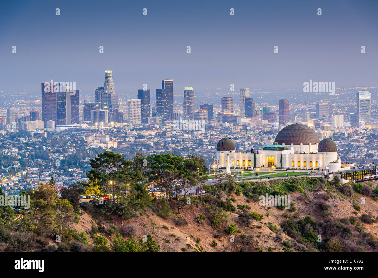 Los Angeles, California, Stati Uniti d'America skyline del centro Da Griffith Park. Foto Stock