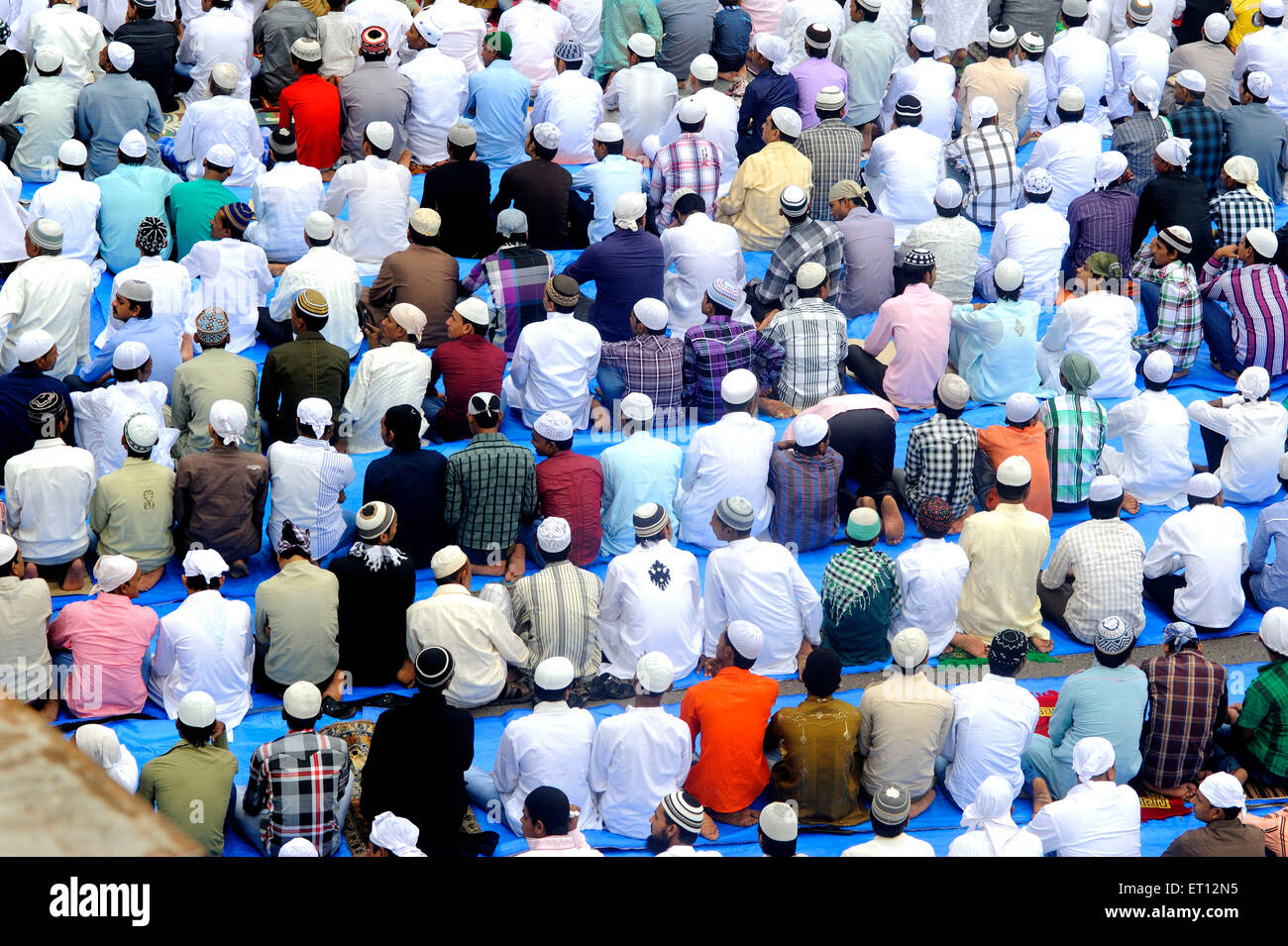 Preghiera Namaz Bandra Station mumbai Maharashtra India Asia Foto Stock