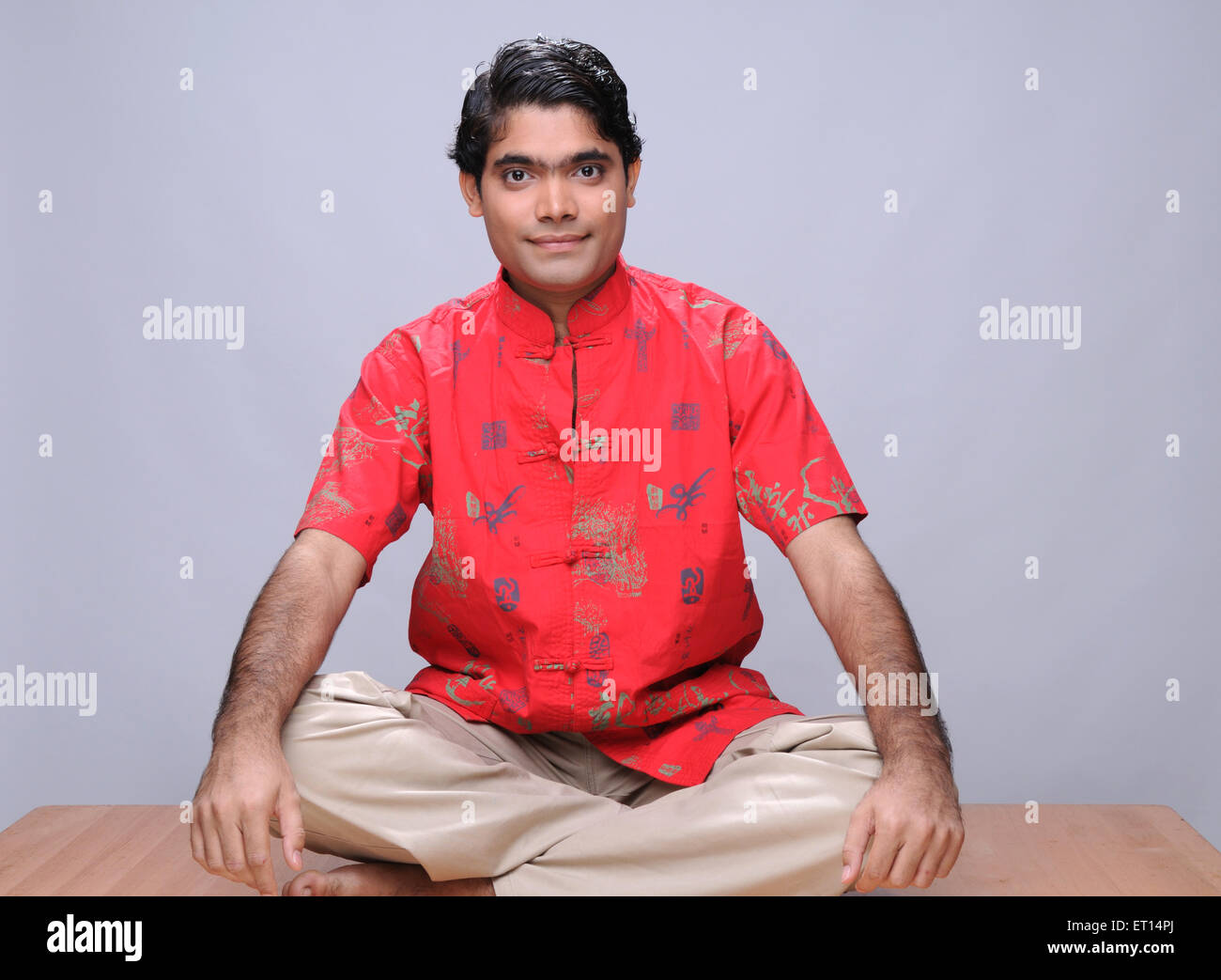 Uomo seduto signor#719F Foto Stock