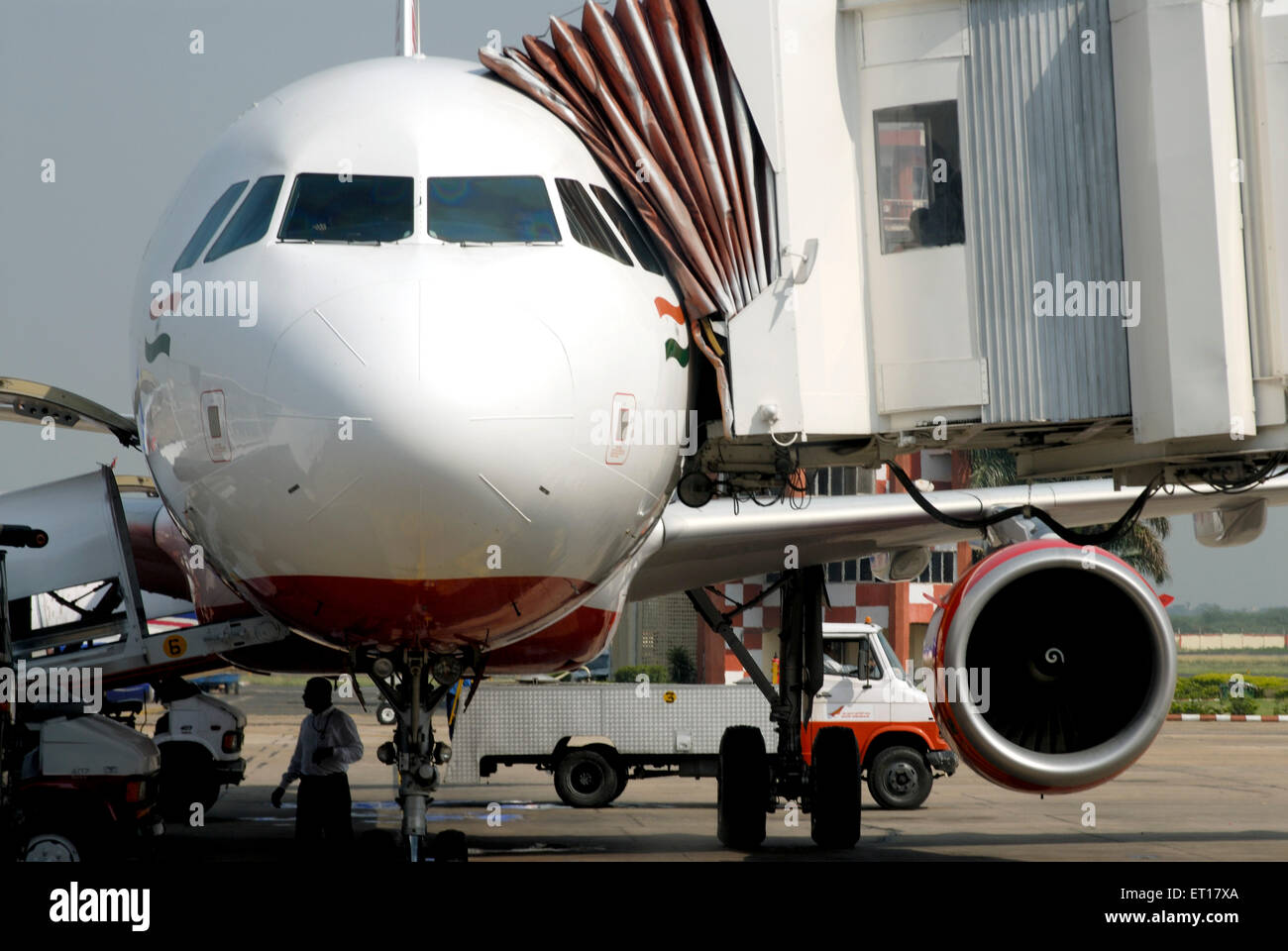 Vestibolo per aerei, ponte di imbarco passeggeri, ponte aereo, jet bridge, jetway, Ponte aereo, India Foto Stock