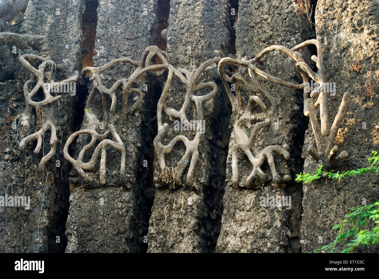 Lavori di progettazione su pietre in giardino di roccia Chandigarh Punjab India Asia Foto Stock