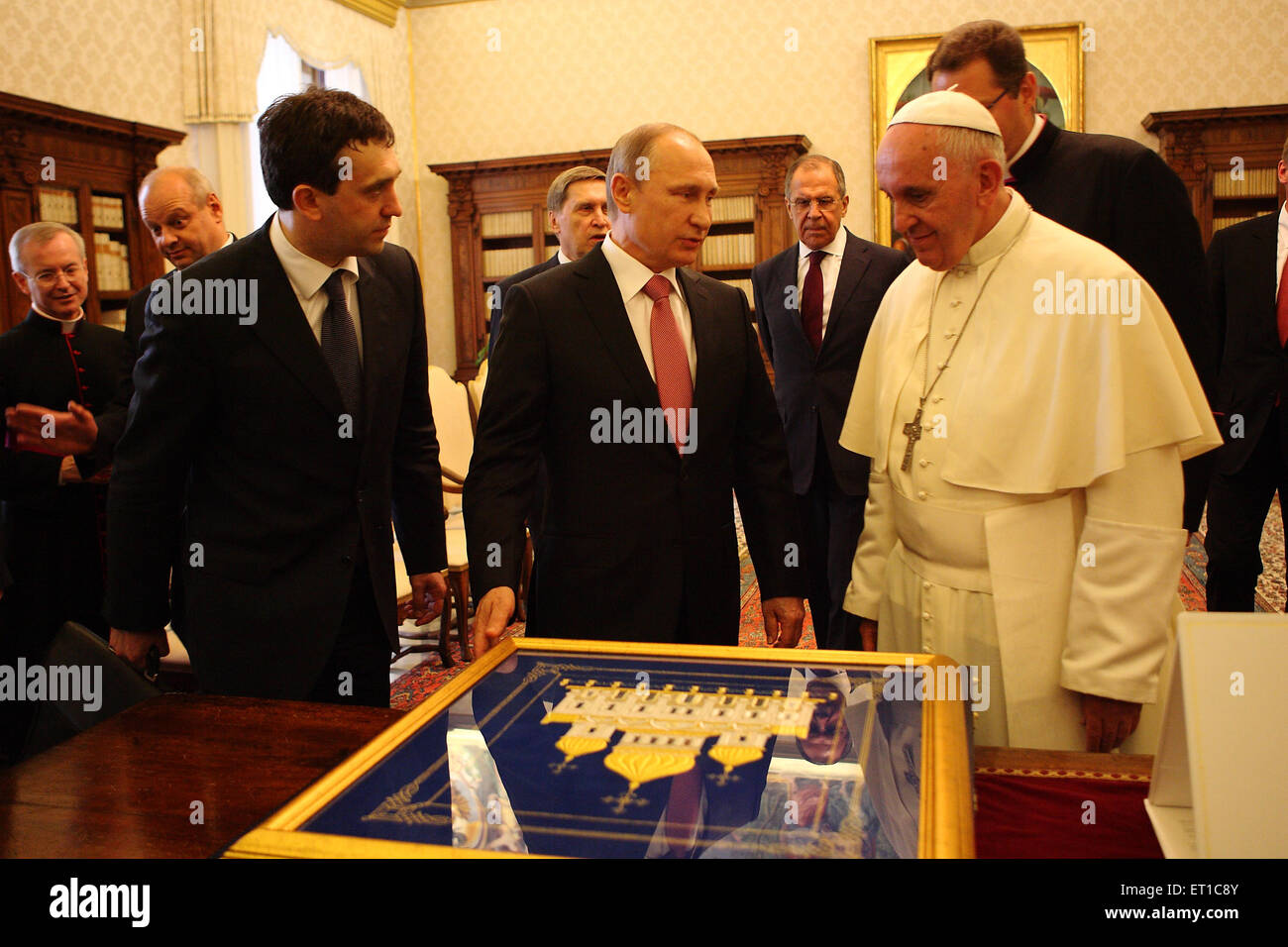 Vaticano. Decimo Giugno, 2015. Città del Vaticano 10/06/2015 Papa Francesco incontra il presidente della Federazione Russa Vladimir Putin Credito: Davvero Facile Star/Alamy Live News Foto Stock