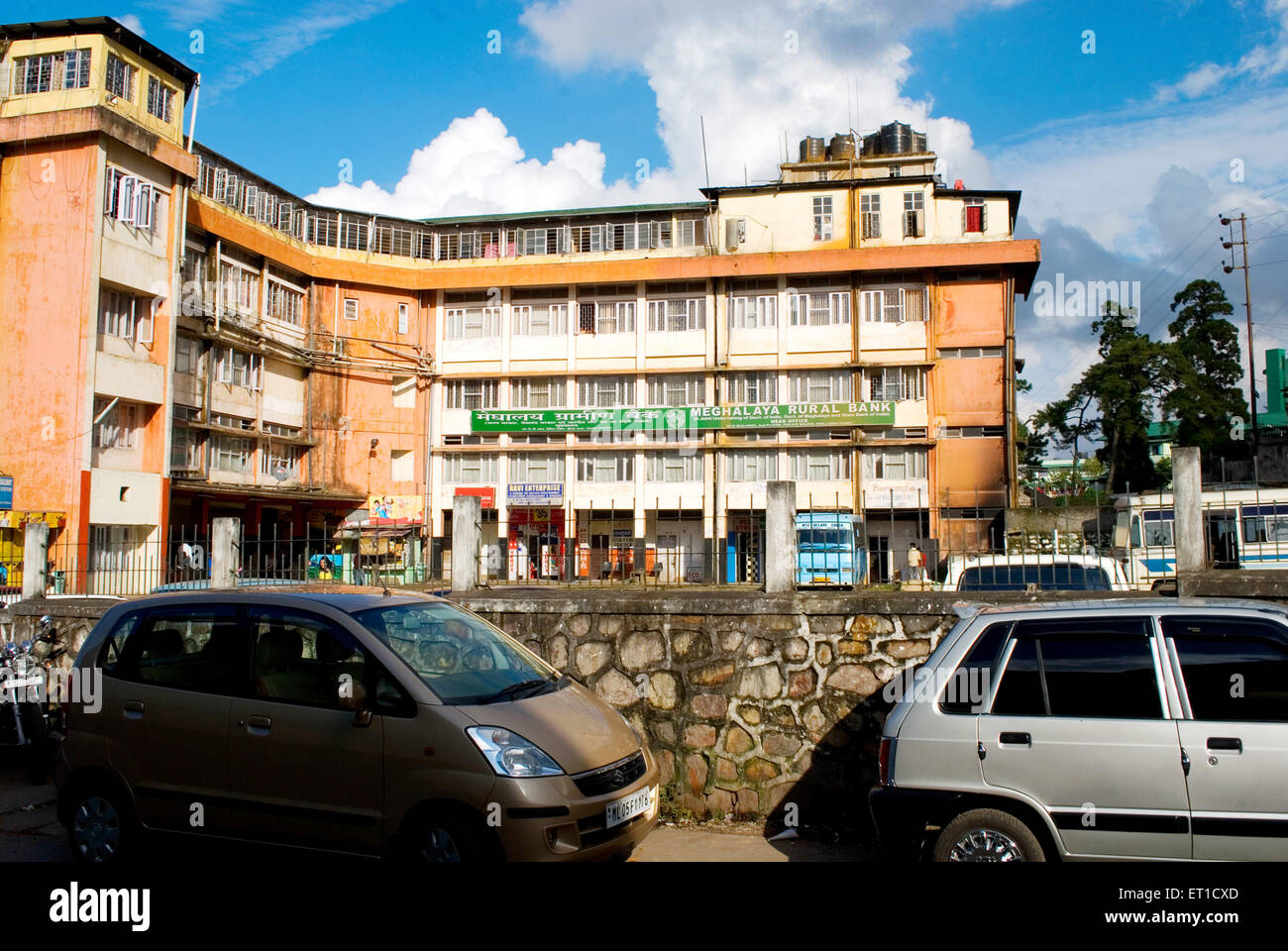 Banca rurale e Ufficio trasporto ; Shillong ; Meghalaya ; India Foto Stock