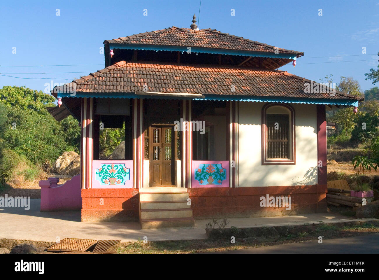 Shree RAM Mandir tempio al villaggio Anjarle ; distretto Dapoli ; Maharashtra ; India Foto Stock