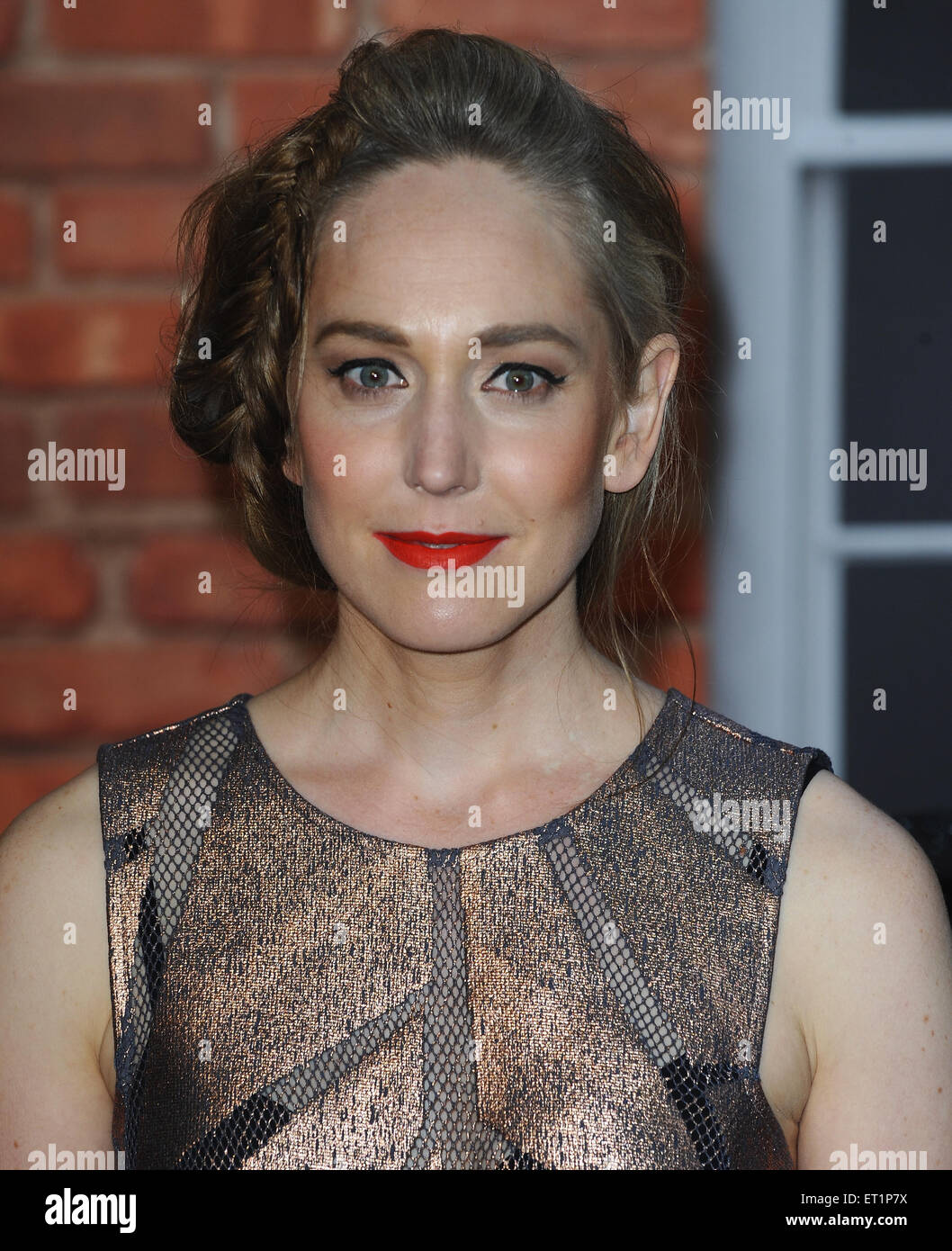 Londra, UK, UK. Decimo Giugno, 2015. Hattie Morahan assiste il Regno Unito Premiere di ''Mr Holmes'' di Odeon Kensington. Credito: Ferdaus Shamim/ZUMA filo/Alamy Live News Foto Stock