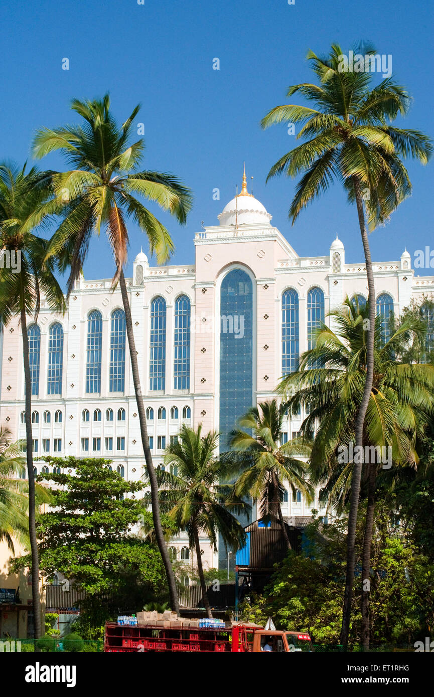 Vetro decorativo di windows saifee hospital di strada charni ; Bombay ; Mumbai ; Maharashtra ; India Foto Stock