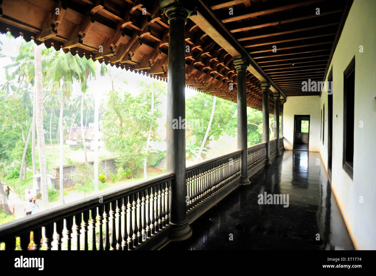 Balcone della guest house di padmanabhapuram palace in Tamil Nadu india asia Foto Stock