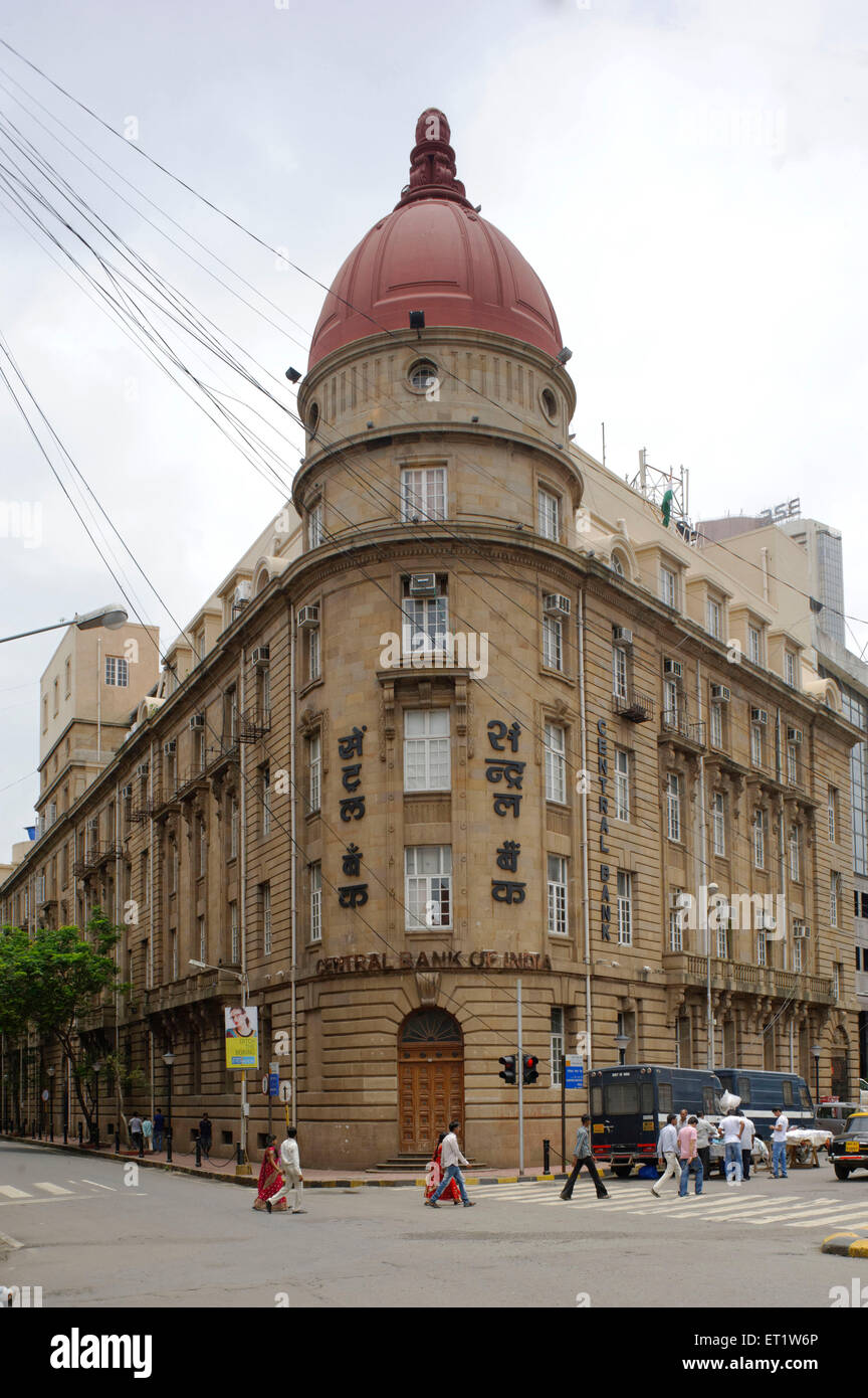 Edificio della banca centrale indiana a Mumbai in India Maharashtra Asia Foto Stock