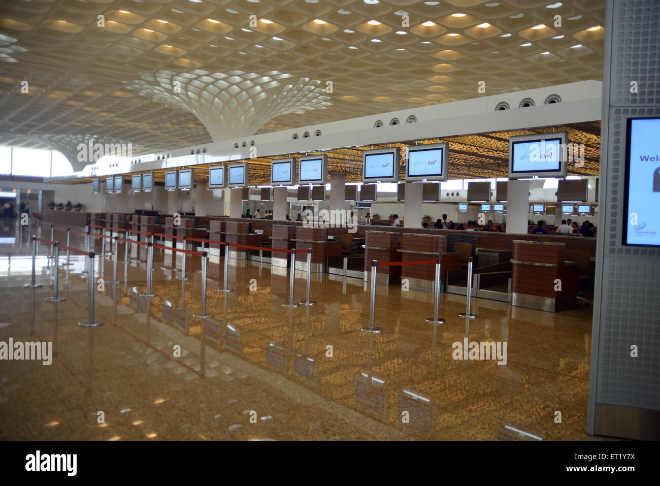 Terminal 2 Aeroporto, Aeroporto Internazionale di Sahar, Aeroporto Internazionale Chhatrapati Shivaji Maharaj, Bombay, Mumbai, India, Asia, aeroporto indiano Foto Stock