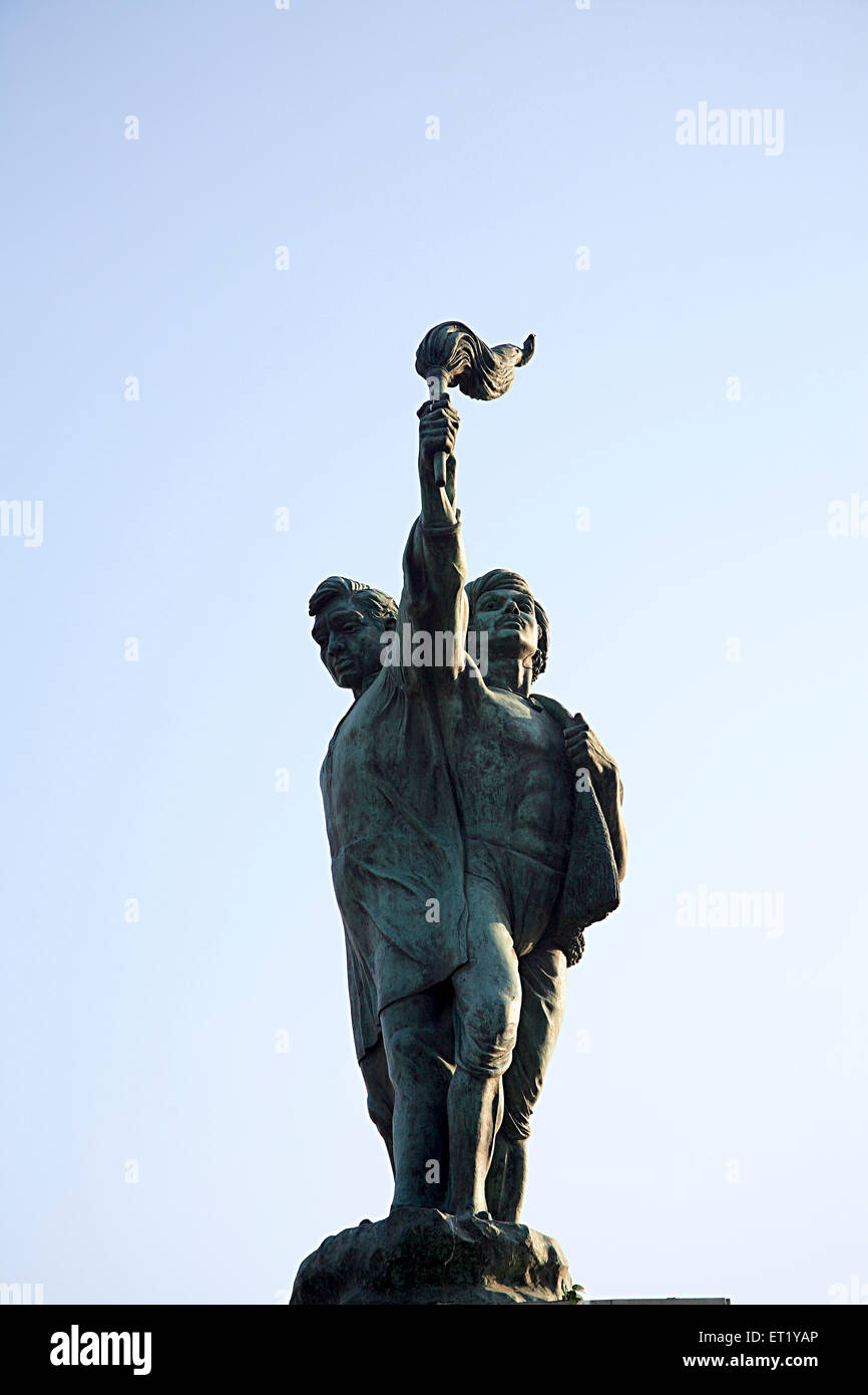 Memoriale di Hutatma ; Hutatma Chowk ; Statua del Martire ; Piazza dei Martiri ; Churchgate ; Bombay ; Mumbai ; Maharashtra ; India ; Asia ; Asiatico ; indiano Foto Stock